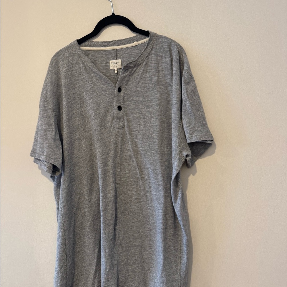 Rag & Bone Men's Heather Gray Henley style